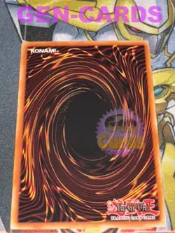 CARTE Yu Gi Oh MAGICIEN SOMBRE YSYR-FR001 ULTIMATE 1ere edition PLAYED - Image 2