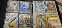 Pokemon Eeveelutions themed binder, comes with cards including 2 hypers rares - Image 4