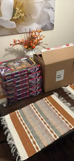 Pokemon Mega Latias EX Box - Image 1
