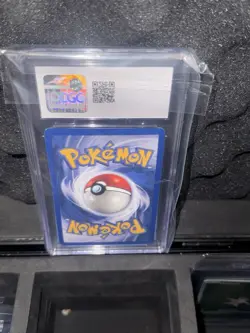 CGC 8.5 Fearow 2002 Expedition 11/165 Holo Pokemon Card Graded - Image 2