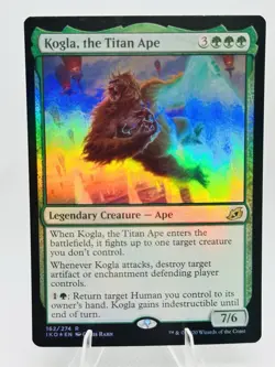 Kogla, the Titan Ape (Extended Art) Ikoria: Lair of Behemoths Foil - Image 1