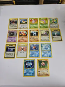 Lot Of 16 Base Set Vintage Wotc Pokemon Cards Poliwhirl Hitmonchan Holo - Image 1