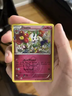 Floette RC18-RC32 Generations Radiant Holo NM Pokemon Card English - Image 1