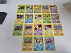 Lot Of 18 Vintage Gym Heroes Pokemon Cards Wotc - Image 1