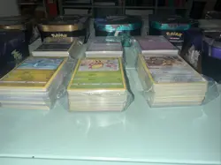 Pokemon 600 Card Bulk Lot With 6 Tins!! NM uncommon/common Cards - Image 2