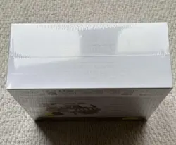 Pokemon TCG: 25th Ann Celebrations Pokemon Center Elite Trainer Box (New/Sealed) - Image 4