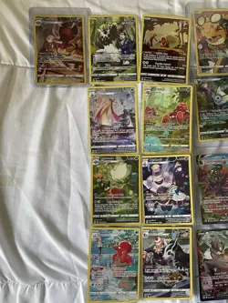 Lot of 25 Art Rares Trainer Gallery Pokemon Cards NM/M (Eeveelutions) - Image 3