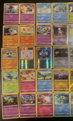 Pokemon Mixed Lot Of 34 Cards - 2015-2019 - Rares, Holos, R-Holos NM Evolutions - Image 2