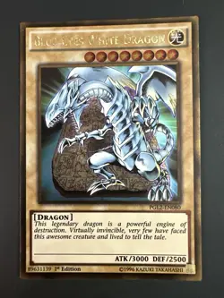 YUGIOH BLUE-EYES WHITE DRAGON PGL2-EN080 1ST GOLD NM - Image 1