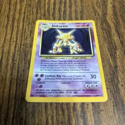 Pokemon 1999 Alakazam 001/102 Base Set Holographic Card Nm - Image 2
