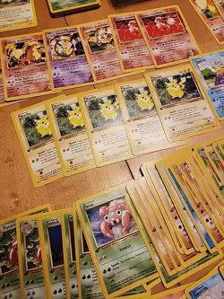 Vtg Pokemon WOTC Card Lot - Base Set Shadowless, Unlimited, Jungle, Fossil &... - Image 2
