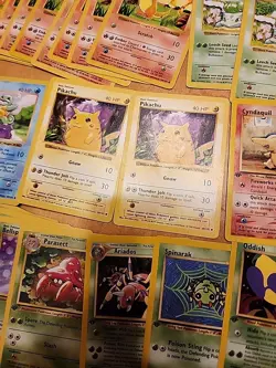 Vtg Pokemon WOTC Card Lot - Base Set Shadowless, Unlimited, Jungle, Fossil &... - Image 5