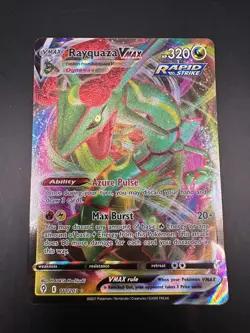 Rayquaza VMAX 111/203 - Evolving Skies - Pokemon Card - Image 1