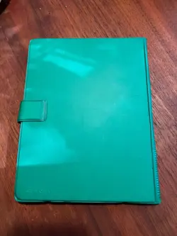 Pokemon Card Vintage Binder - Growlithe, Green - Pokemon TCG - Holds 240 cards - Image 3