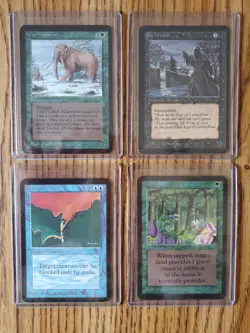 MAGIC THE GATHERING Lot of Four (4) ALPHA Cards Very Nice Condition SEE PHOTOS - Image 1