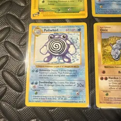 Vintage Shadowless Pokemon Card Lot - Dark Vaporeon - Poliwhirl Onix shadowless - Image 5