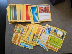Pokemon Cards MIXED BULK LOT - Image 2