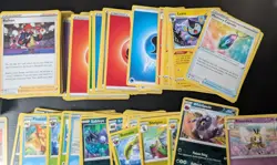Pokemon Cards MIXED BULK LOT - Image 4