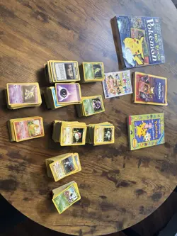 Pokemon Cards Bulk From 1999-2000 Hundreds Of Cards - Image 1