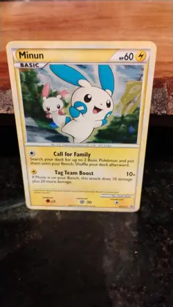 MINUN Black Star Promo POKEMON Holo 2010 Trading Card HGSS17 - Image 1