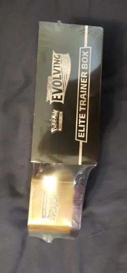 Pokemon TCG Sword & Shield Evolving Skies Elite Trainer Box ETB New/SEALEDCostco - Image 2