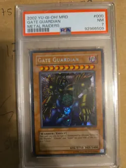 PSA 7 GATE GUARDIAN MRD #000 METAL RAIDERS 2002 YU-GI-OH! - Image 1