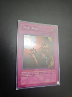 Trap Hole LOB-058 the Legend of Blue Eyes White Dragon Unlimited NM - Image 2