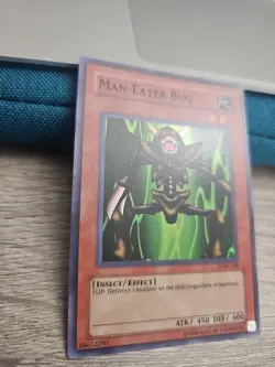 Man-Eater Bug LOB-108 the Legend of Blue Eyes White Dragon Unlimited NM - Image 2