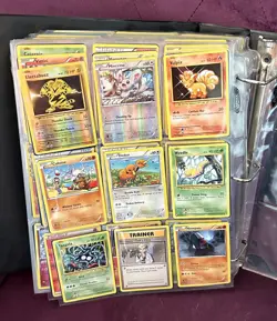 Pokemon Cards Collection Lot 160 Cards Binder - Image 1