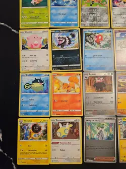 Pokemon 25 Card Bulk Lot | 5 Holo + 20 Common - Authentic TCG Collection (95) - Image 4