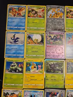 Pokemon 25 Card Bulk Lot | 5 Holo + 20 Common - Authentic TCG Collection (68) - Image 3