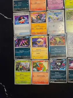 Pokemon 25 Card Bulk Lot | 5 Holo + 20 Common - Authentic TCG Collection (90) - Image 4