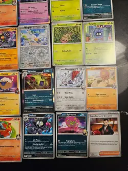 Pokemon 25 Card Bulk Lot | 5 Holo + 20 Common - Authentic TCG Collection (90) - Image 5