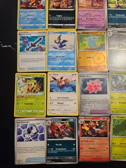 Pokemon 25 Card Bulk Lot | 5 Holo + 20 Common - Authentic TCG Collection (71) - Image 4