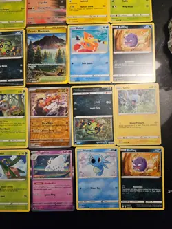 Pokemon 25 Card Bulk Lot | 5 Holo + 20 Common - Authentic TCG Collection (70) - Image 5