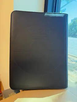 Ultra PRO Elite Series: Pokemon Pikachu 9-Pocket Zippered Binder Holds 360 Card - Image 5