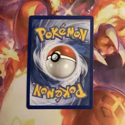 Pikachu 005/025 Holo Rare Pokemon TCG Celebrations LP - Image 2