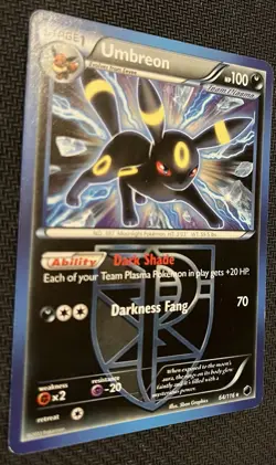 Umbreon 64/116 Plasma Freeze Non-Holo Rare Card - Image 1