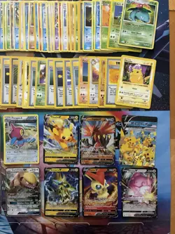 Vintage Pokemon Card Lot Holo Etc MP-Damaged Umbreon Venusaur Pikachu Fire 425+ - Image 2