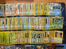 Vintage Pokemon Card Lot Holo Etc MP-Damaged Umbreon Venusaur Pikachu Fire 425+ - Image 4