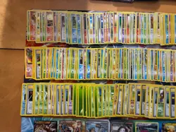 Vintage Pokemon Card Lot Holo Etc MP-Damaged Umbreon Venusaur Pikachu Fire 425+ - Image 5