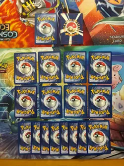 Vintage Pokemon Card Lot WOTC Holo Fire First Edition Shadowless Etc Ninetales - Image 2