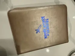4 Magic The Gathering Binders - Image 4