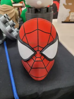 Spiderman MTG Deck Box! 100 Cards Commander - Image 1