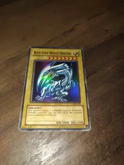 Blue Eyes White Dragon Holographic Ultra Rare Unlimited 1996 Yu-Gi-Oh! Used - Image 2