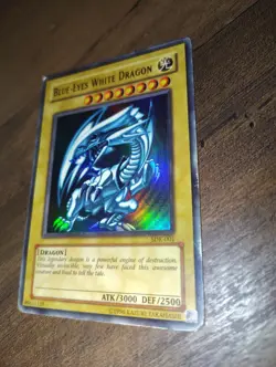 Blue Eyes White Dragon Holographic Ultra Rare Unlimited 1996 Yu-Gi-Oh! Used - Image 5
