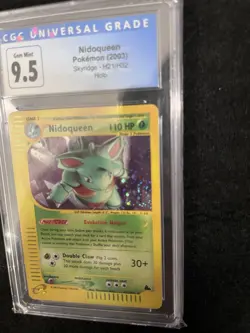 Pokemon Nidoqueen H21/H32 Skyridge Holo CGC 10 GEM Old Label 9.5 w/ Swirls! - Image 3