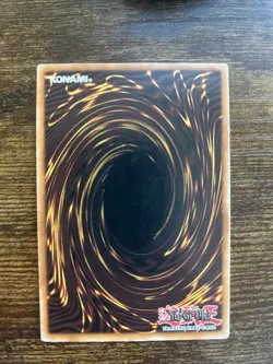 Blue-Eyes White Dragon SKE-001 Starter Deck: Kaiba Evolution Unlimited - Image 2
