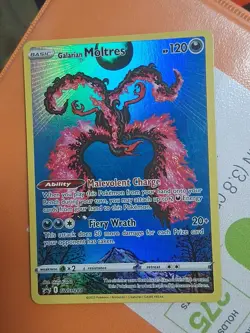 Galarian Moltres SWSH284 SWSH: Sword & Shield Promo Cards Holo - Image 1