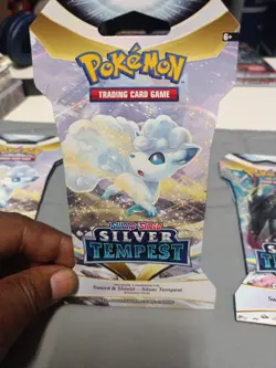 Pokemon Trading Card Game "Sword Shield" Silver Tempest - 10 Cards Per Pack - Image 5